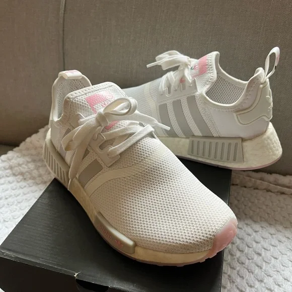 adidas gazelle silver green womens adidas NMD_R1 Shoes Bliss 11 Womens main image 1